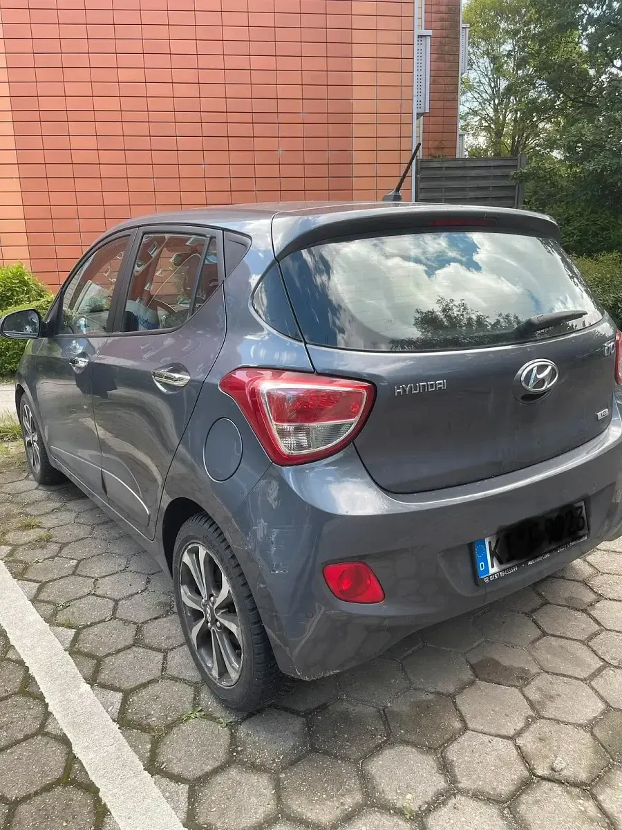 Usata Hyundai i10 87 CV (63 kW) 2014 Grigio Utilitaria