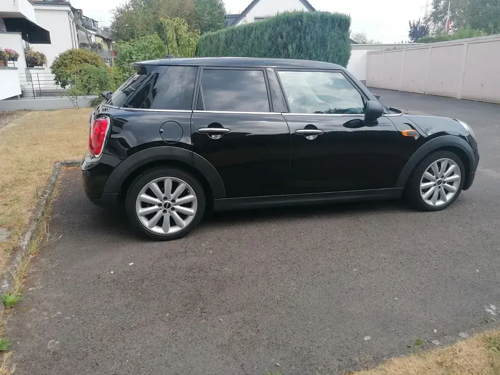 Gebraucht Mini ONE 102 PS (75 kW) 2016 Schwarz Kleinwagen