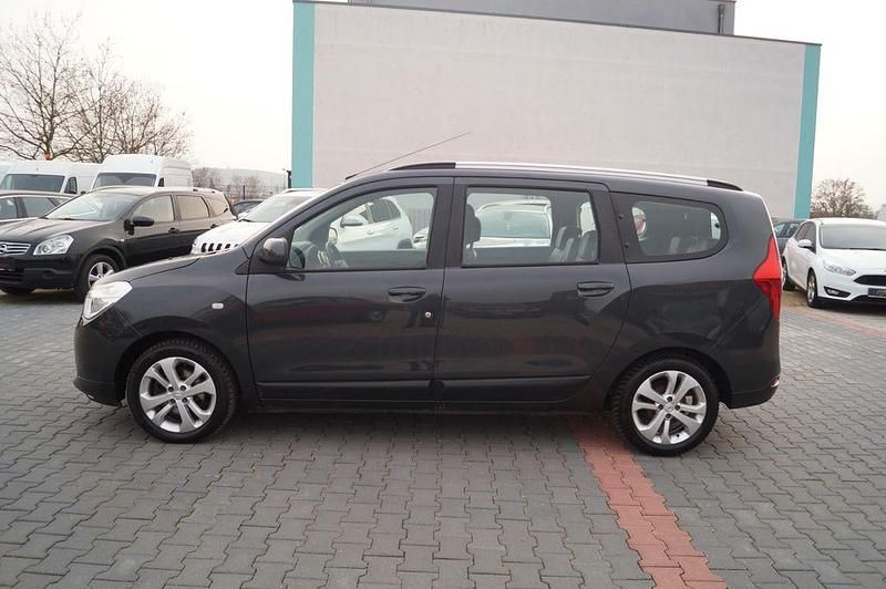 Gebraucht Dacia Lodgy Prestige 116 PS (85 kW) 2016 Grau Van / Kleinbus