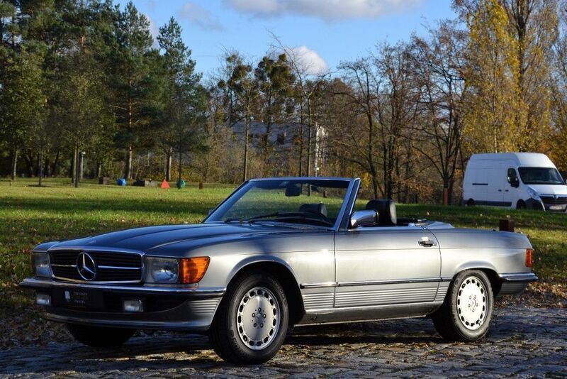Silber Gebraucht 1987 Mercedes SL300 Cabrio | 54.500 € - Bild 1/4