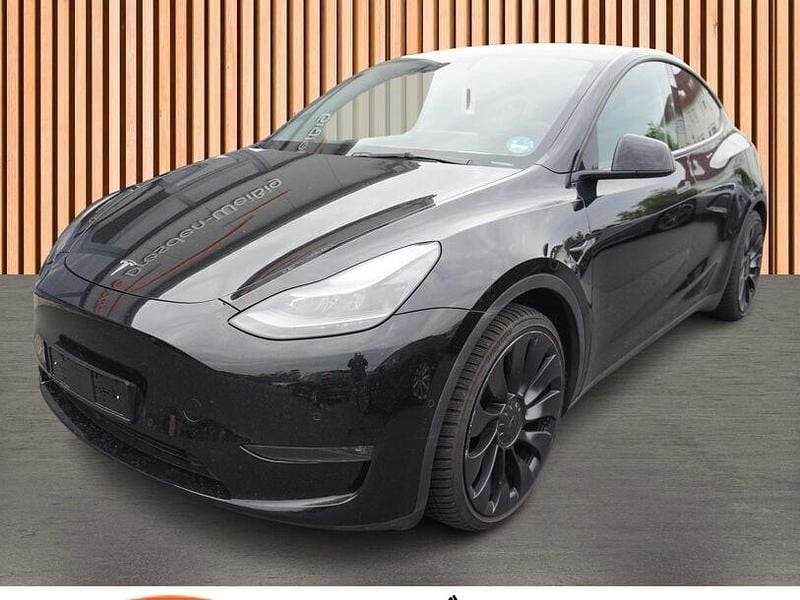 Schwarz Gebraucht 2022 Tesla Model Y Performance SUV | 34.980 € (Guter Preis) - Bild 1/3