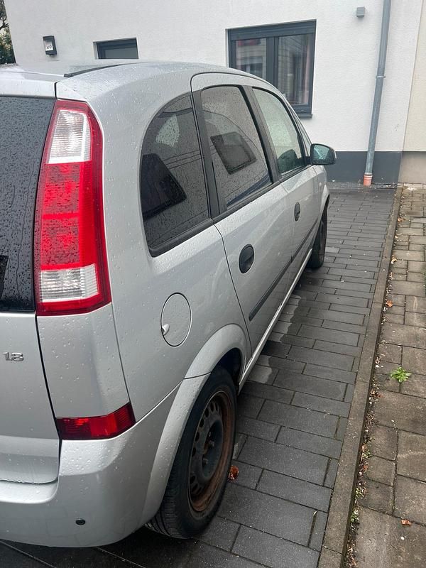 Second-hand Opel Meriva 105 CP (77 kW) 2004 Gri Monovolum