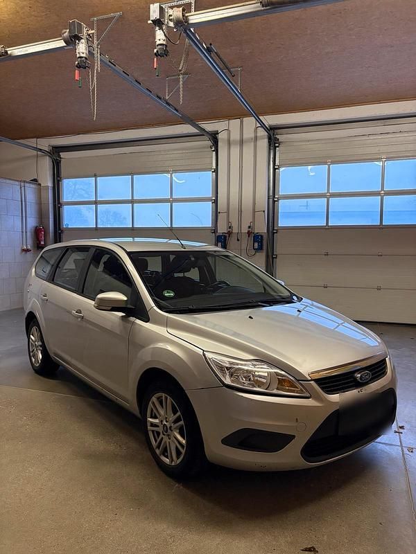 Gebraucht Ford Focus 110 PS (80 kW) 2008 Silber Kombi