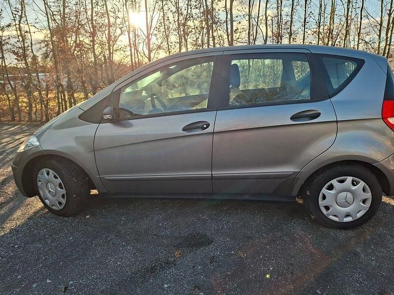 Gebraucht Mercedes A150 Classic 95 PS (69 kW) 2006 Grau Van / Kleinbus