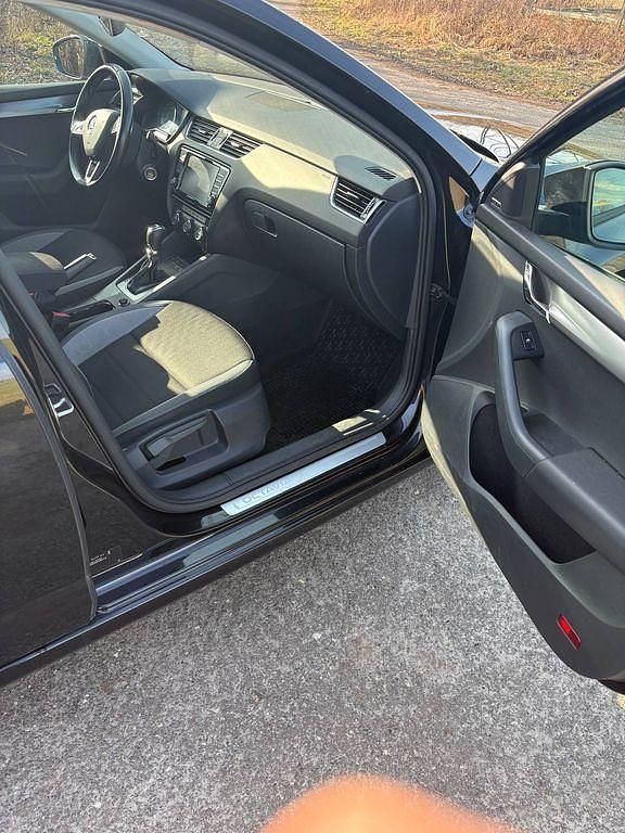 Gebraucht Skoda Octavia Joy 150 PS (110 kW) 2016 Schwarz Kleinwagen