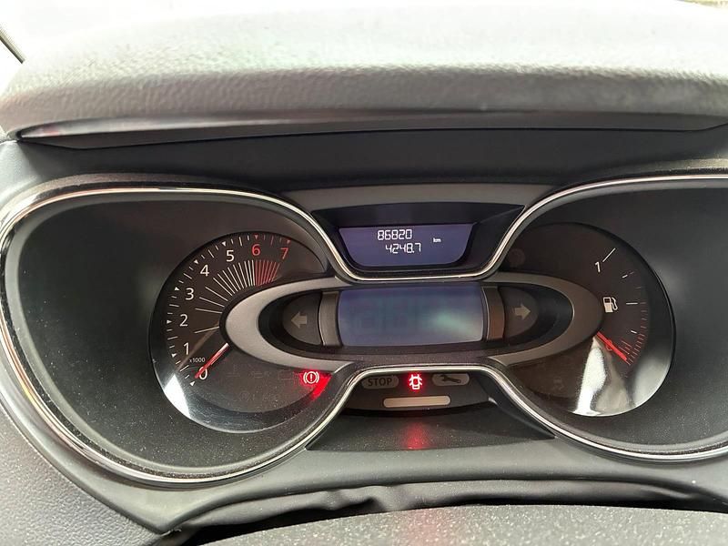 Gebraucht Renault Captur XMOD 120 PS (88 kW) 2017 Rot SUV