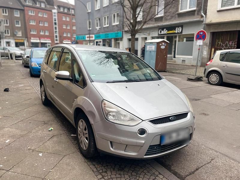 Gebraucht Ford S-MAX S 150 PS (110 kW) 2008 Silber Van / Kleinbus