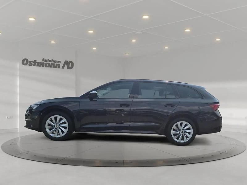 Gebraucht Skoda Octavia Selection 150 PS (110 kW) 2024 Schwarzmagic perleffekt Kombi