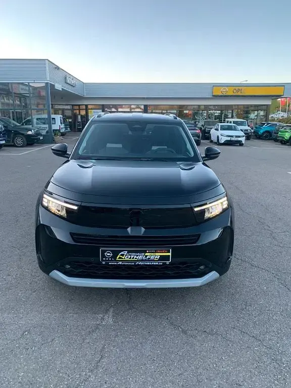 Neu Opel Frontera Ultimate 145 PS (106 kW) 2026 Karbon schwarz SUV