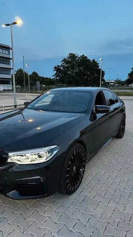 Gebraucht BMW 530e iPerformance 252 PS (185 kW) 2019 Grau Limousine