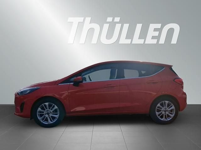 Używany Ford Fiesta Titanium 101 KM (74 kW) 2022 Czerwony Hatchback