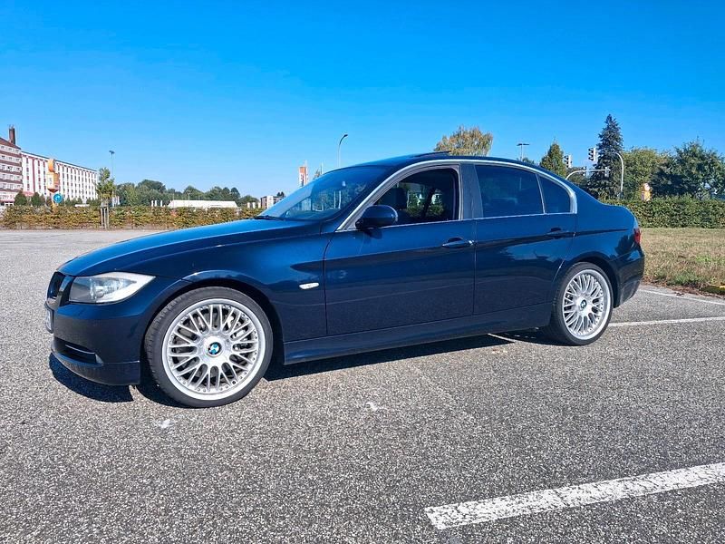 Gebraucht BMW 335 306 PS (225 kW) 2007 Blau Limousine