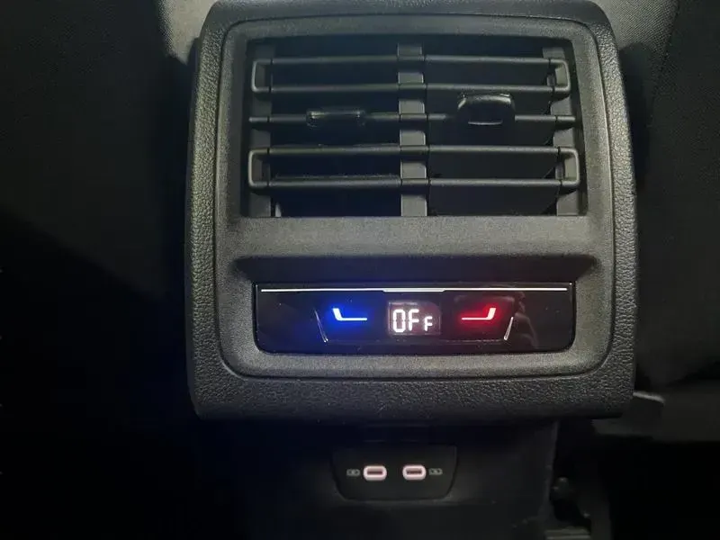 Gebraucht VW Golf VIII 116 PS (85 kW) 2024 Silber Kleinwagen