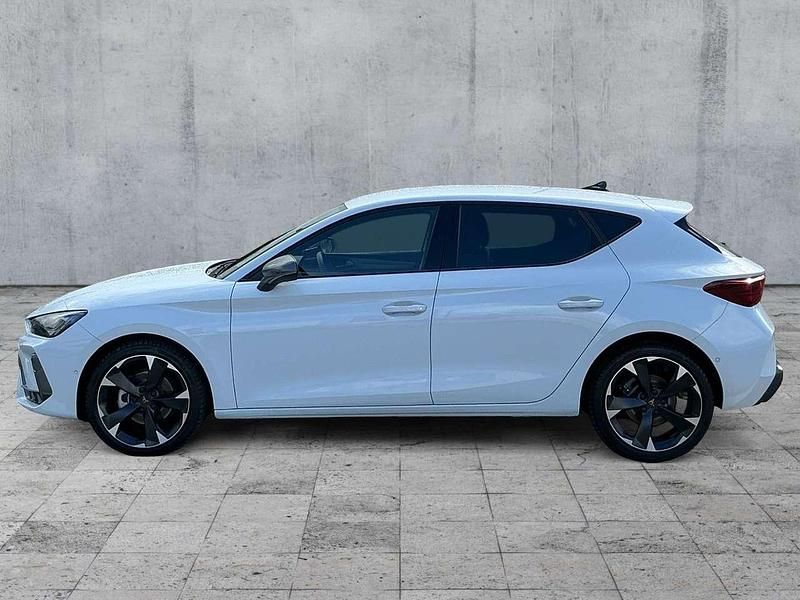 Gebraucht Cupra Leon 150 PS (110 kW) 2025 "nevada" weiss Limousine