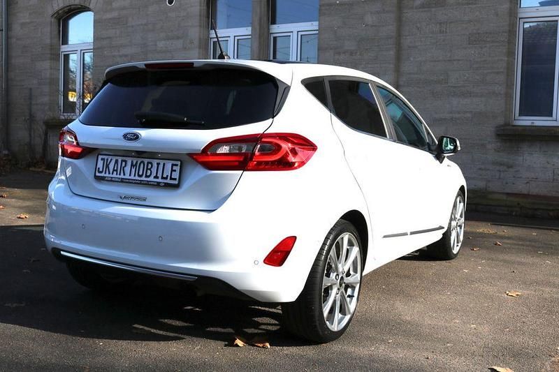 Gebraucht Ford Fiesta Vignale 140 PS (102 kW) 2018 Weiß Kleinwagen