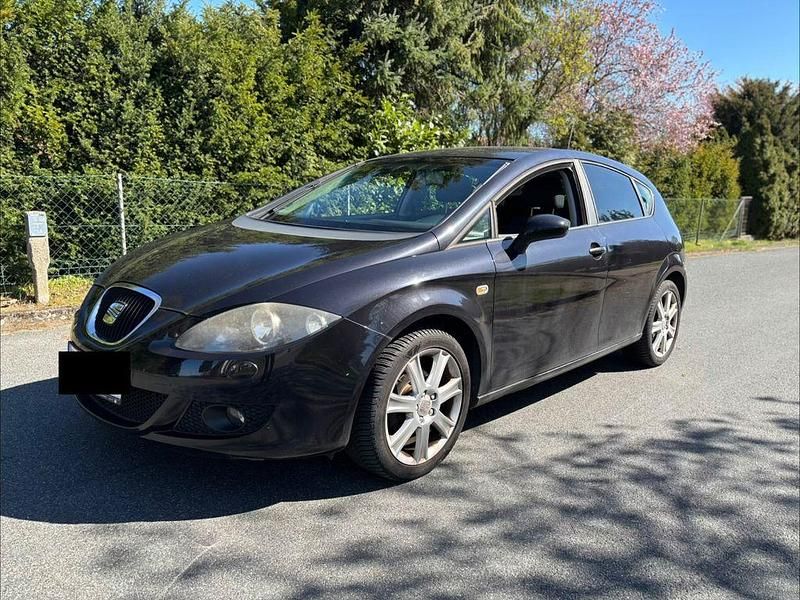 Gebraucht Seat Leon Reference 102 PS (75 kW) 2008 Schwarz Kleinwagen