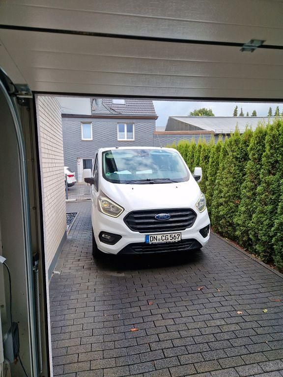 Gebraucht Ford Transit Custom 179 PS (131 kW) 2019 Weiß Van / Kleinbus