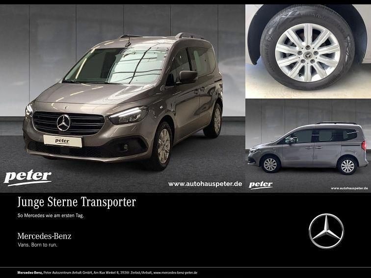Grau chromitgrau Gebraucht 2023 Mercedes Citan 110 Kombi | 25.490 € (Teuer) - Bild 1/4