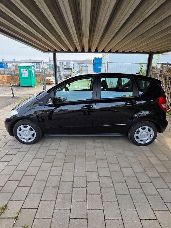 Gebraucht Mercedes A150 95 PS (69 kW) 2009 Schwarz Van / Kleinbus