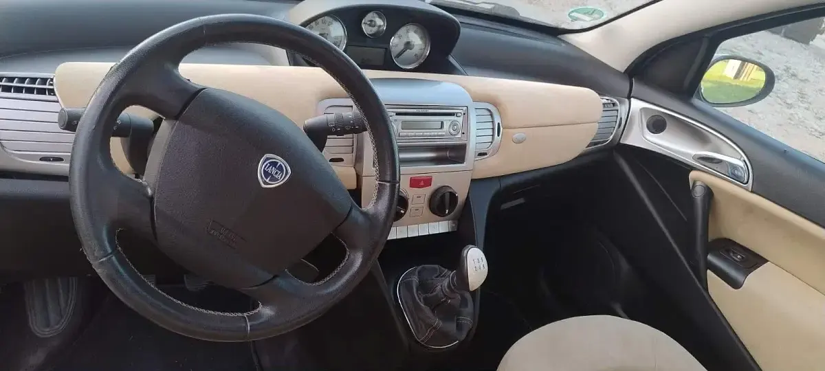 Gebraucht Lancia Ypsilon 80 PS (58 kW) 2008 Kleinwagen