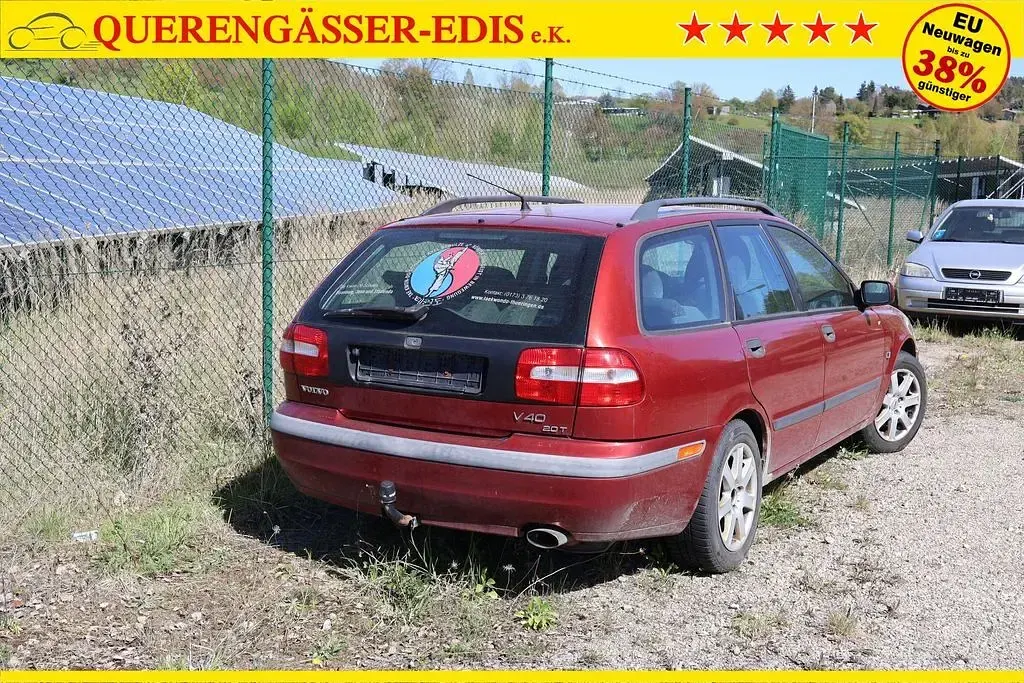 Second-hand Volvo V40 165 CP (121 kW) 2001 Roșu Break