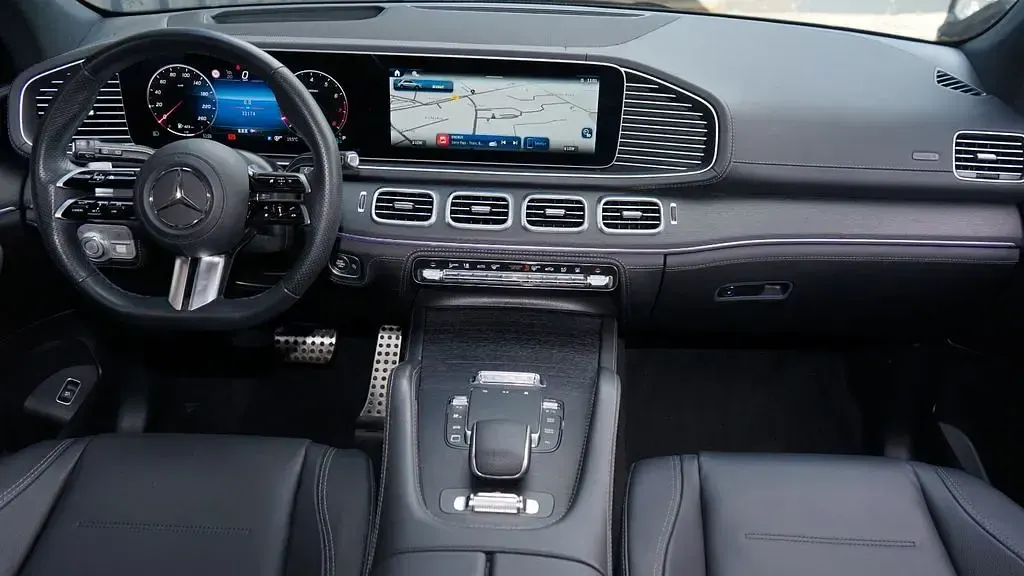 Gebraucht Mercedes GLE450 AMG Night 401 PS (294 kW) 2024 Schwarz SUV