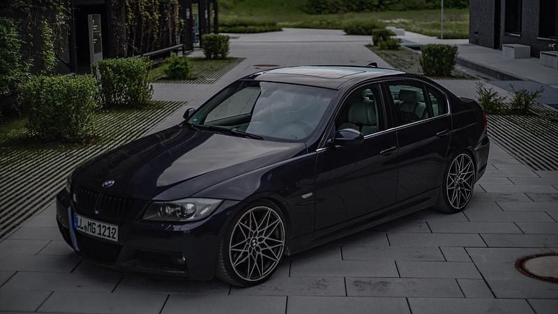 Usata BMW 330 2007 Andere farben Berlina