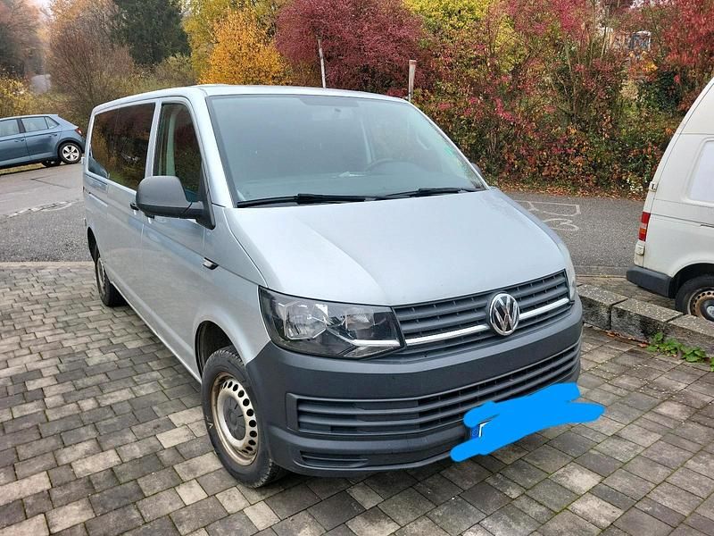 Silber Gebraucht 2016 VW Transporter Van | 18.000 € (Etwas zu teuer) - Bild 1/4