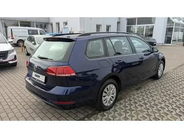 Second-hand VW Golf VII Trendline 116 CP (85 kW) 2019 Albastru Break