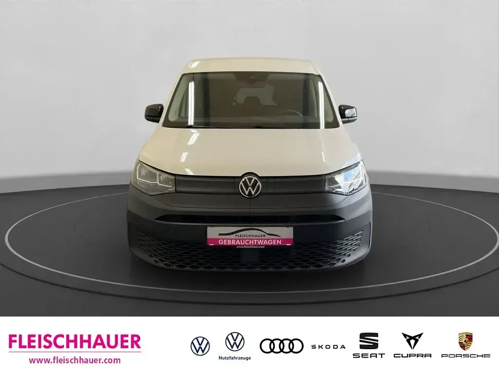 Gebraucht VW Caddy Basis 114 PS (83 kW) 2022 Weiss Van / Kleinbus