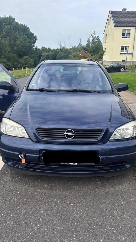Andere farben Gebraucht 2001 Opel Astra Limousine | 750 € - Bild 1/4