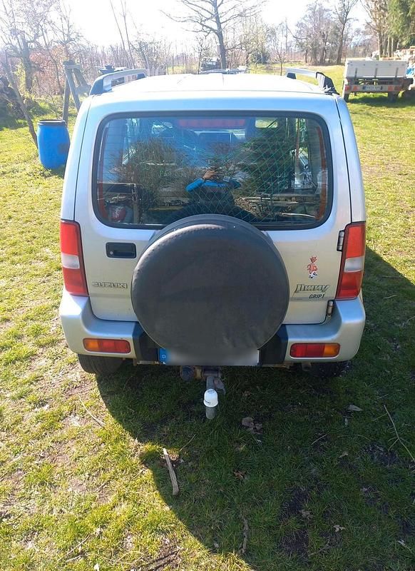 Gebraucht Suzuki Jimny 81 PS (59 kW) 2003 Silber SUV