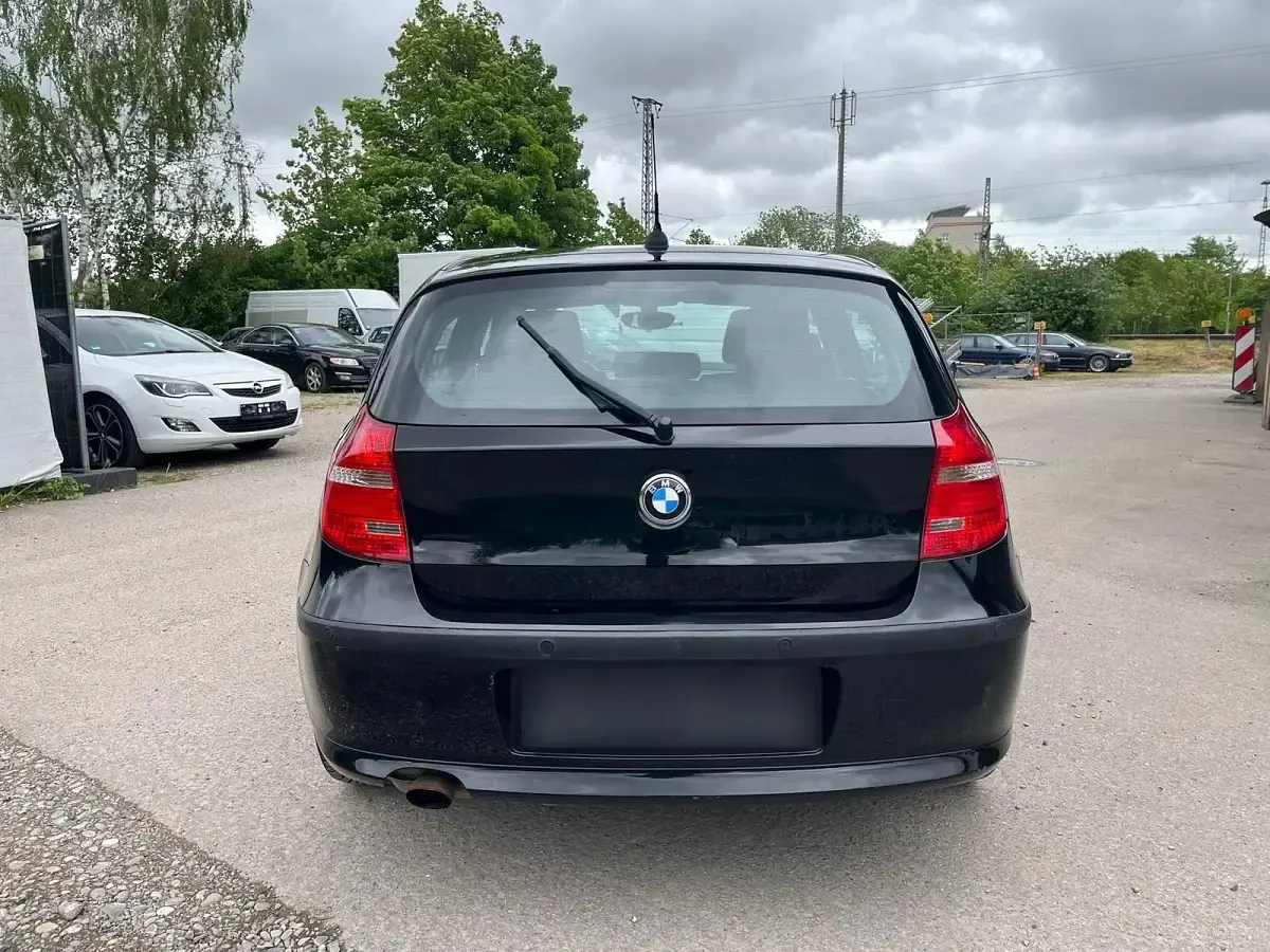Occasion BMW 116 122 ch (89 kW) 2011 Noir Citadine