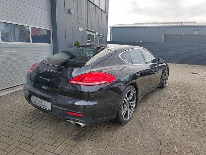 Gebraucht Porsche Panamera 4S Sport 420 PS (308 kW) 2014 Schwarz Limousine
