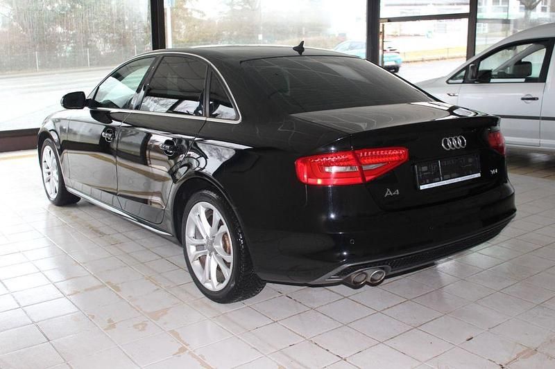 Gebraucht Audi A4 S-Line 150 PS (110 kW) 2014 Schwarz Limousine