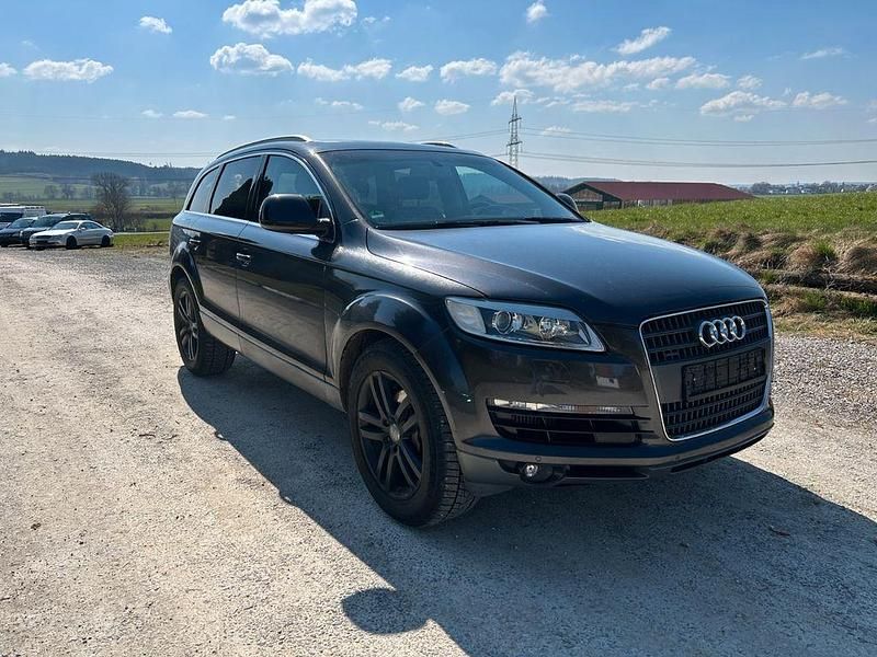 Gebraucht Audi Q7 Sport 239 PS (175 kW) 2007 Grau SUV