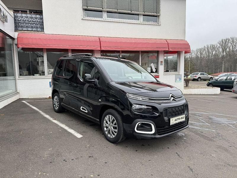 Gebraucht Citroën Berlingo Feel 110 PS (80 kW) 2019 Schwarz Van / Kleinbus