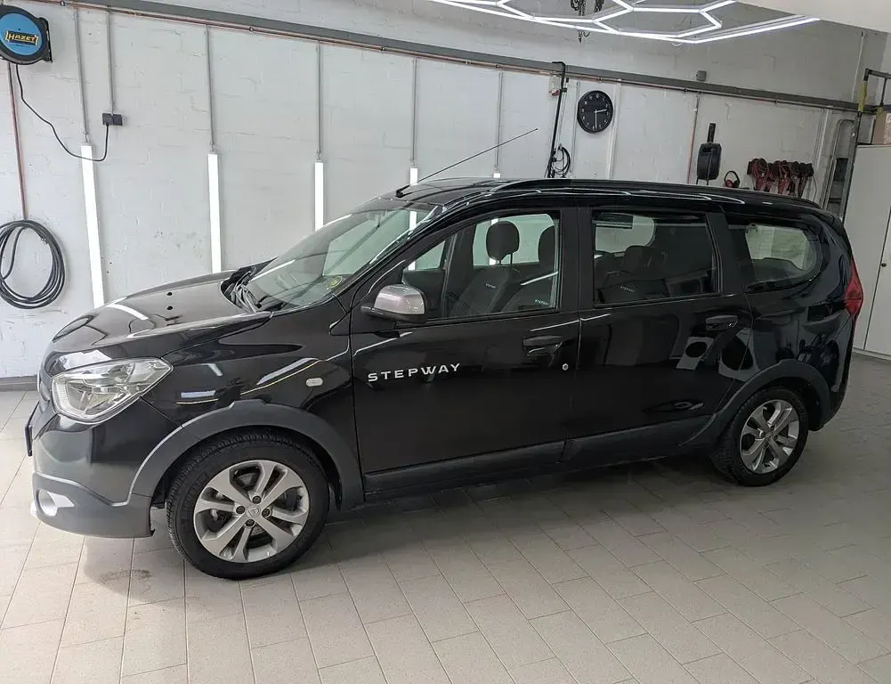 Brugt Dacia Lodgy Stepway 116 HK (85 kW) 2016 Sort MPV