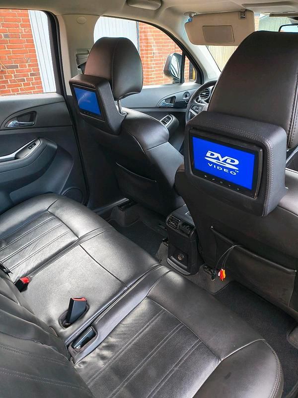 Gebraucht Chevrolet Orlando 163 PS (119 kW) 2012 Schwarz Van / Kleinbus