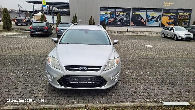 Gebraucht Ford Mondeo Trend 140 PS (102 kW) 2011 Silber Limousine