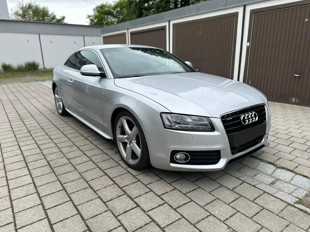 Gebraucht Audi A5 245 PS (180 kW) 2009 Silber Coupé