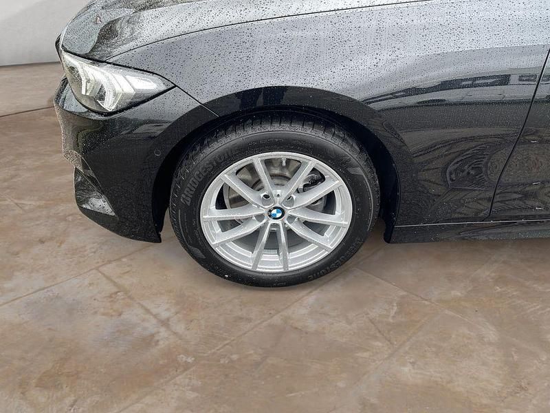 Gebraucht BMW 320 184 PS (135 kW) 2024 Schwarz Kombi