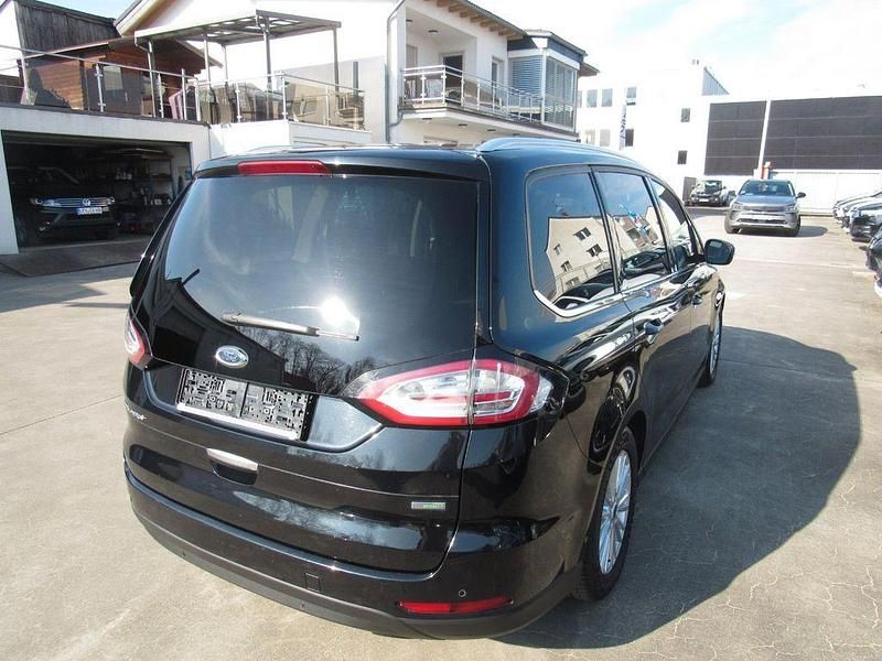Gebraucht Ford Galaxy Titanium 239 PS (175 kW) 2015 Schwarz Van / Kleinbus