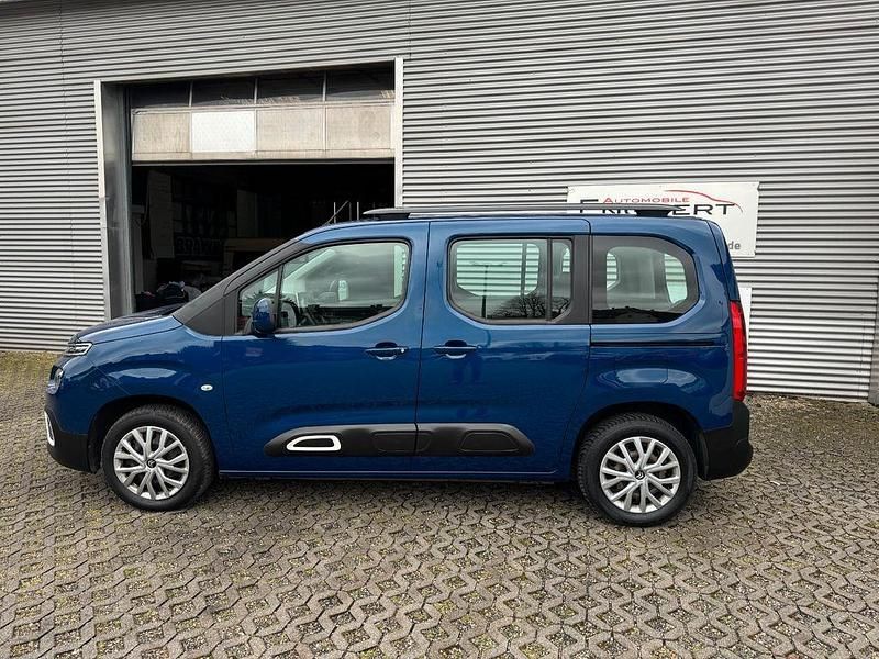 Gebraucht Citroën Berlingo Feel 110 PS (80 kW) 2019 Blau Van / Kleinbus