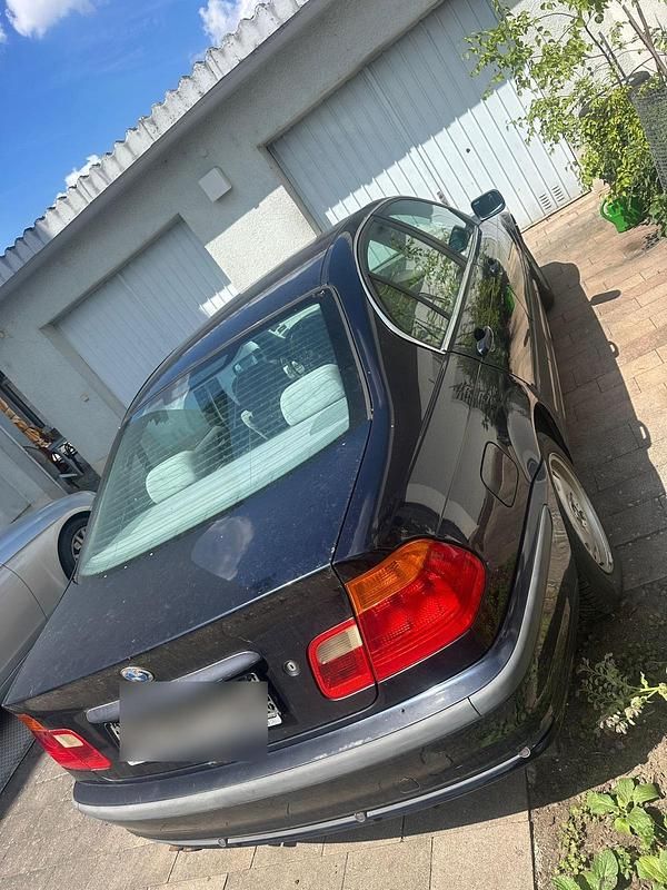Gebraucht 1999 BMW 320 Limousine | 799 € (Superpreis) - Bild 1/4