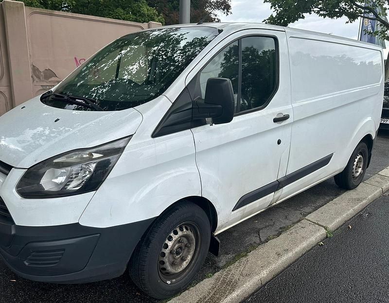 Weiß Gebraucht 2012 Ford Transit Custom Van / Kleinbus | 8.500 € - Bild 1/4