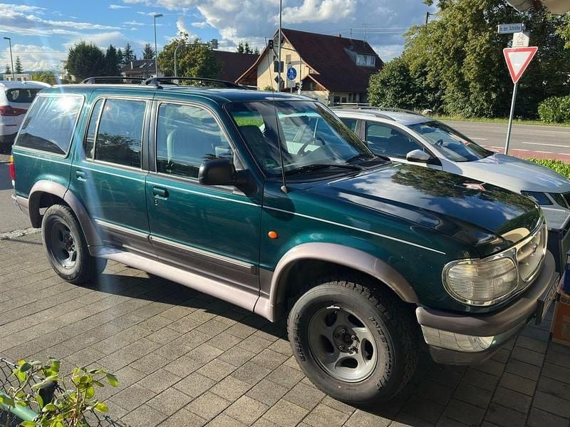 Grün Gebraucht 1997 Ford Explorer SUV | 1.890 € (Superpreis) - Bild 1/4