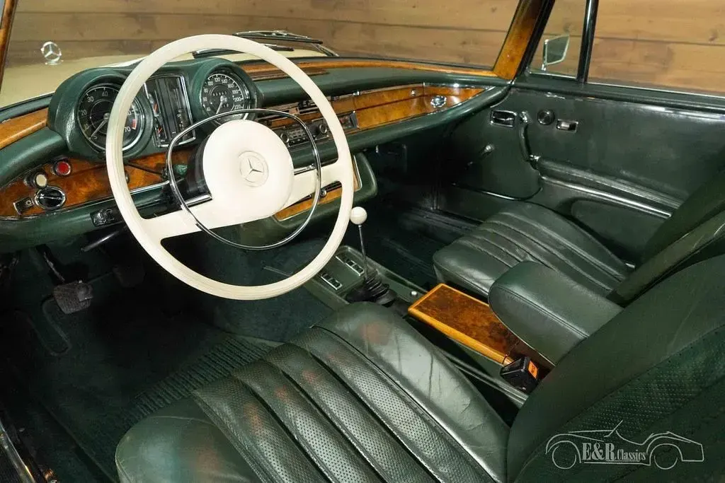 Gebraucht Mercedes 280 SE 197 PS (144 kW) 1970 Beige Coupé