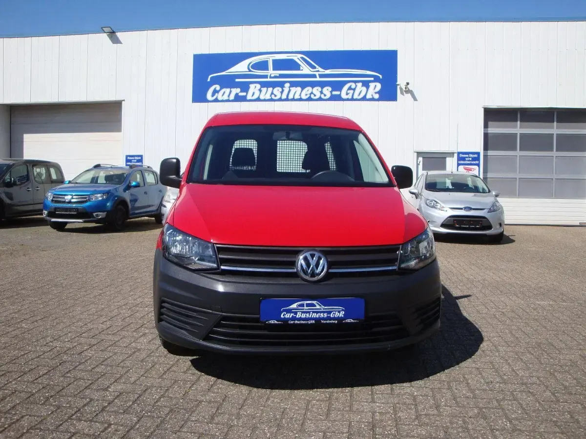 Usata VW Caddy 75 CV (55 kW) 2017 Rosso Monovolume