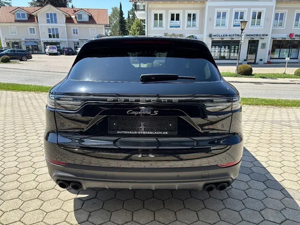 Gebraucht Porsche Cayenne S Platinum Edition 441 PS (324 kW) 2022 Schwarz SUV